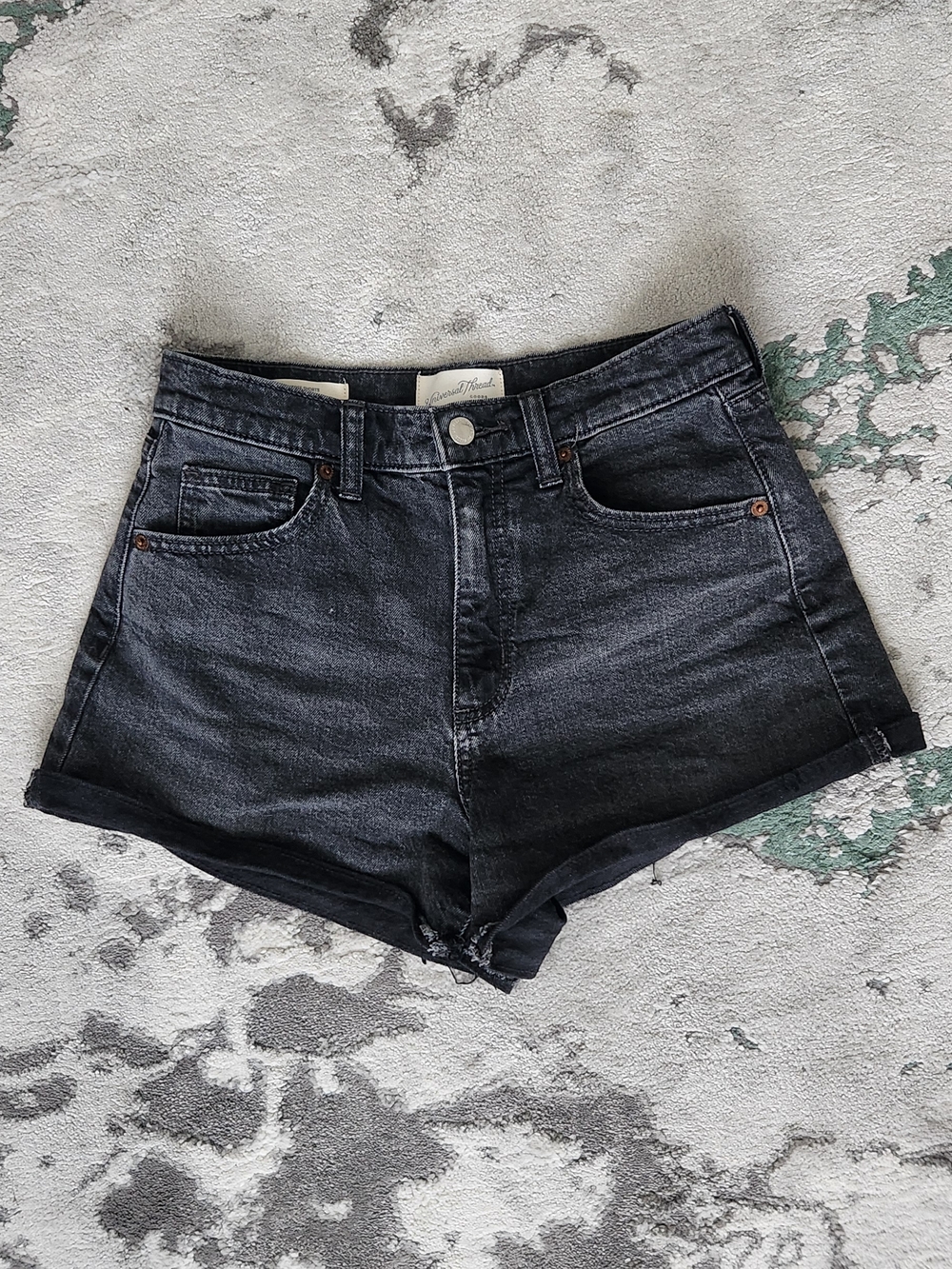 Universal Thread High-Waist 90s Cutoff Grey Denim Shorts 2R